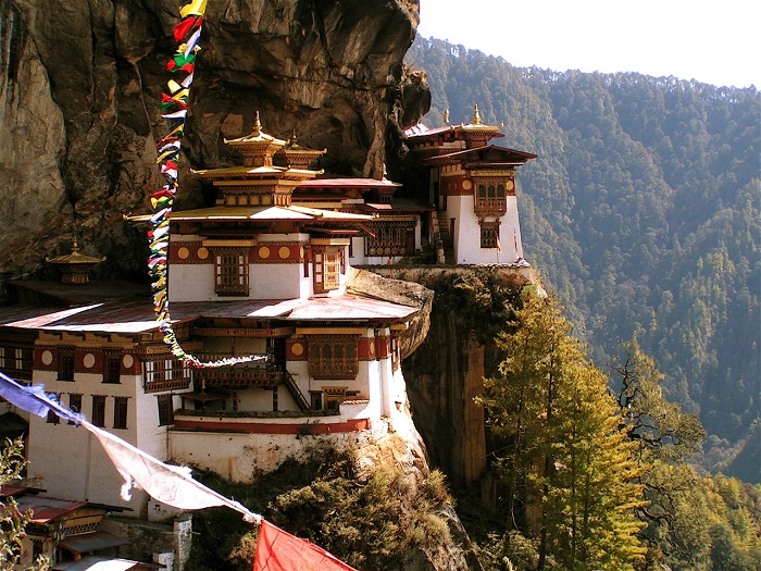 10 Taktsang