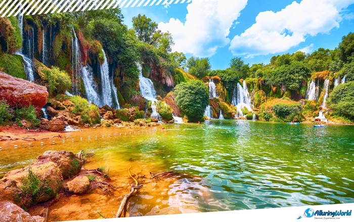 1 Kravice Falls