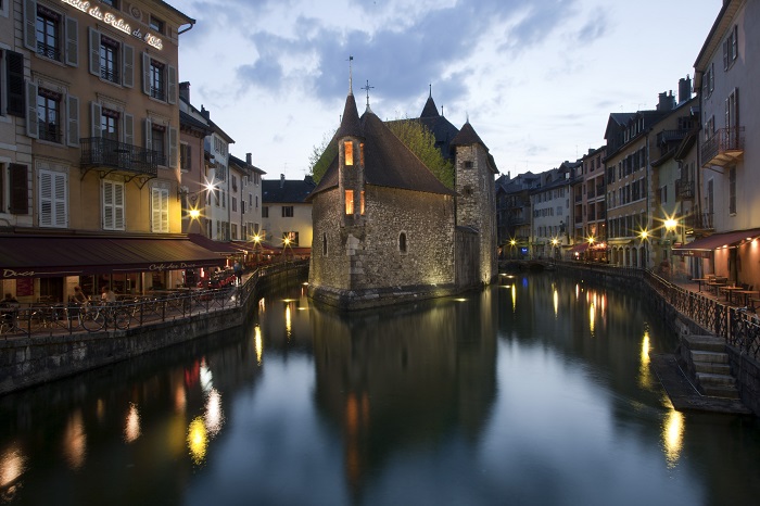 2 Annecy Palais