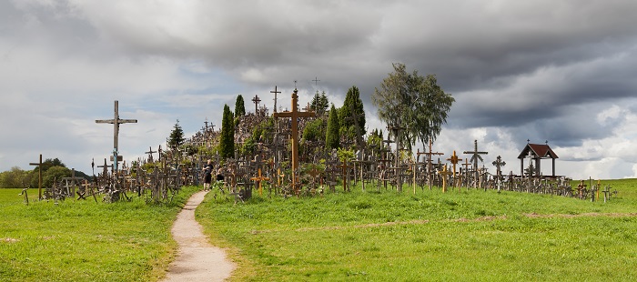 4 Hill Crosses