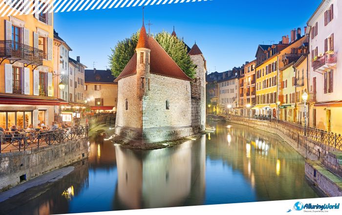 5 Palais de l’Isle in Annecy