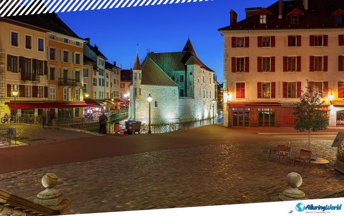 6 Palais de l’Isle in Annecy