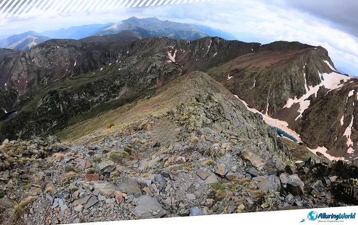 5 Coma Pedrosa Mountain