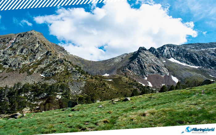 7 Coma Pedrosa Mountain