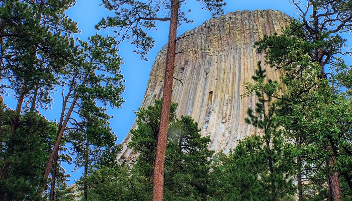 10 Devils Tower