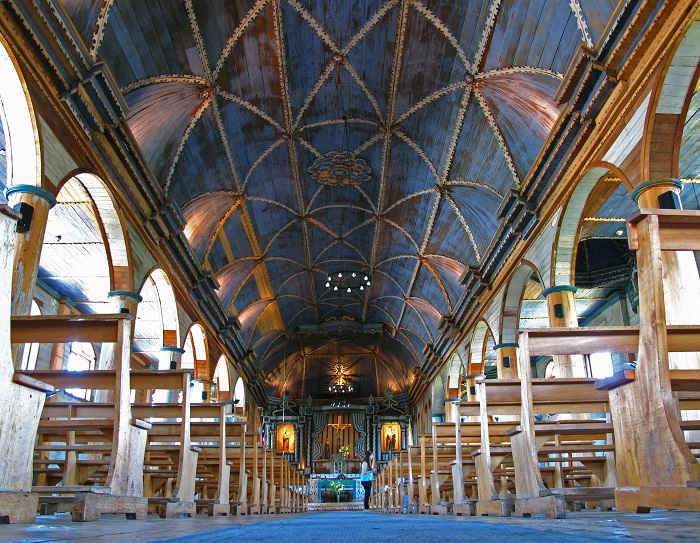 4 Achao Church