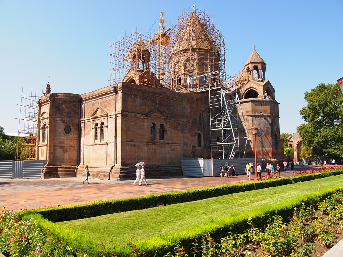 4 Etchmiadzin