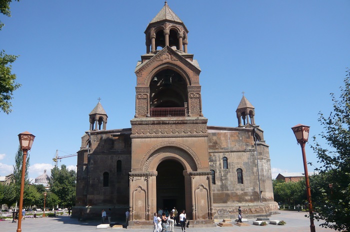 5 Etchmiadzin