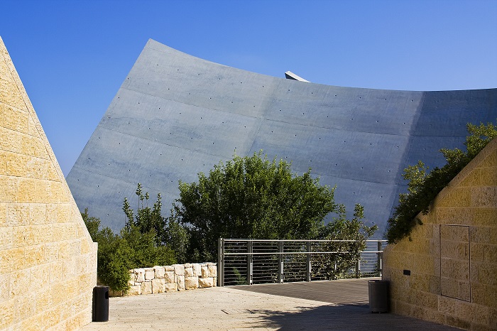 8 Yad Vashem