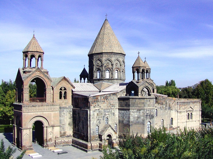 9 Etchmiadzin