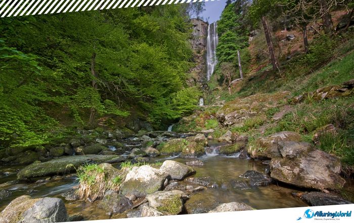 1 Pistyll Rhaeadr in Wales