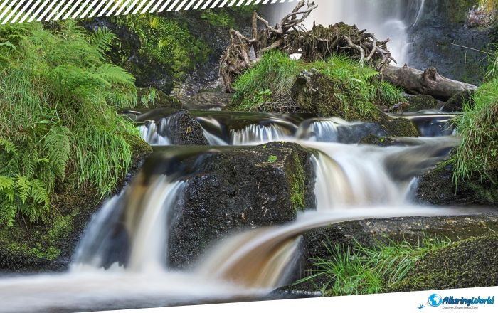 4 Pistyll Rhaeadr in Wales