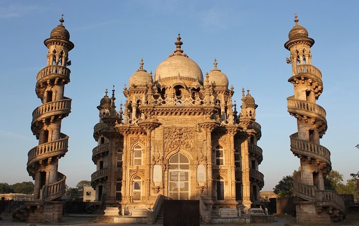 1 Mahabat Maqbara