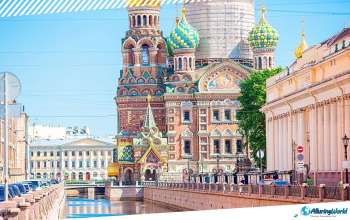 2 Church of the Savior on Blood in Saint Petersburg