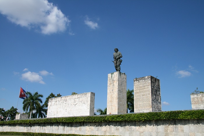 4 Guevara Mausoleum
