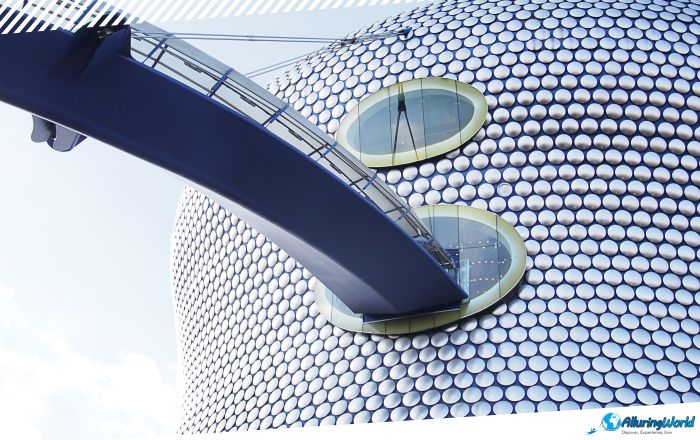 4 Selfridges Building in Birmingham