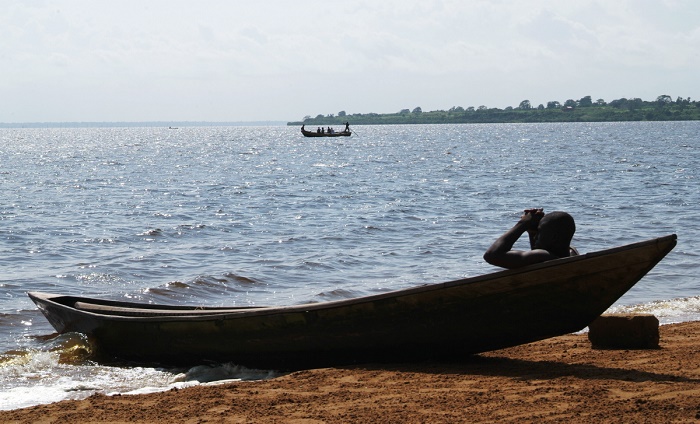 5 Lake Togo