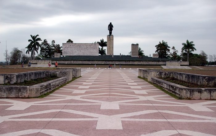 7 Guevara Mausoleum