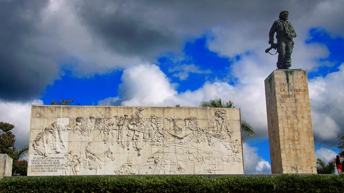 9 Guevara Mausoleum