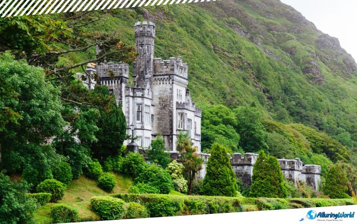 1 Kylemore Abbey in Galway