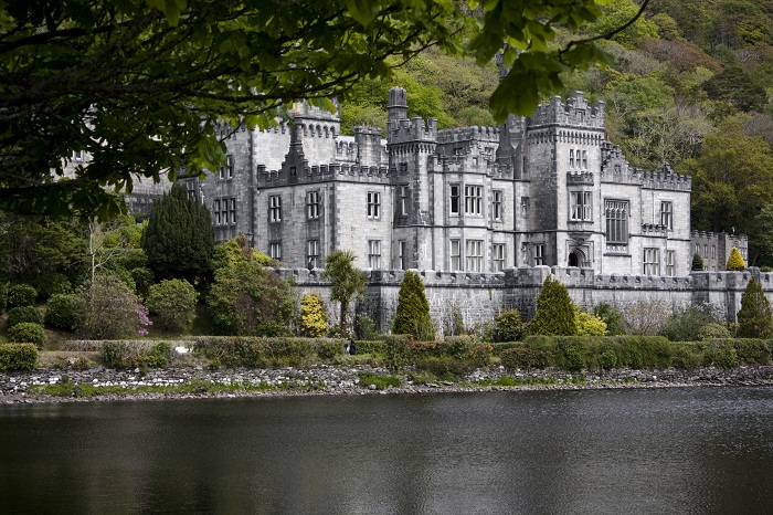 2 Kylemore Abbey