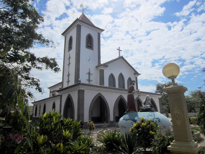 2 Motael Church