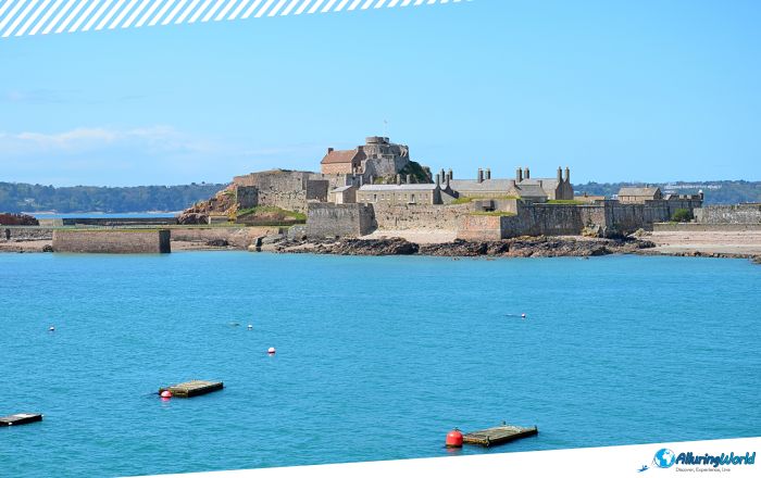 4 Elizabeth Castle in Jersey (Channel Island)