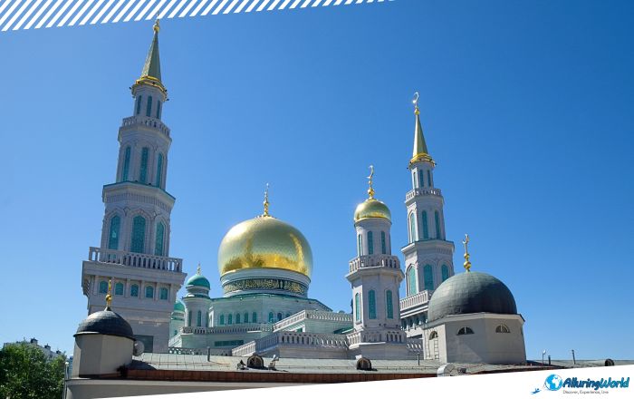 5 Moscow Cathedral Mosque