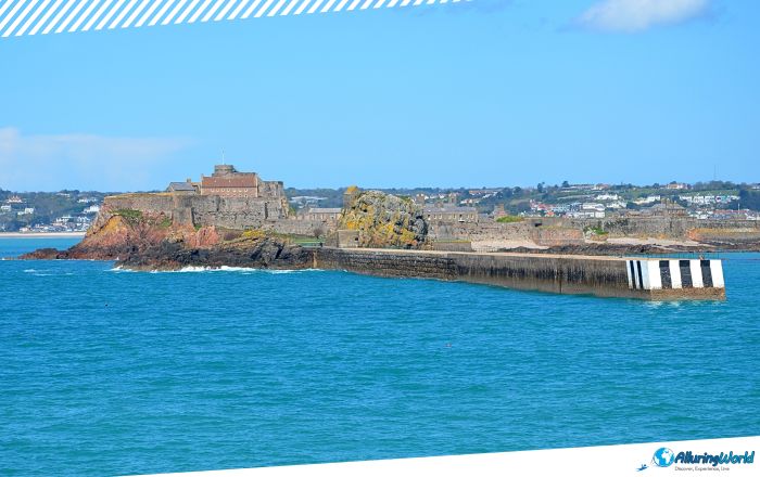 7 Elizabeth Castle in Jersey (Channel Island)