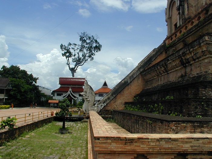 7 Wat Chedi