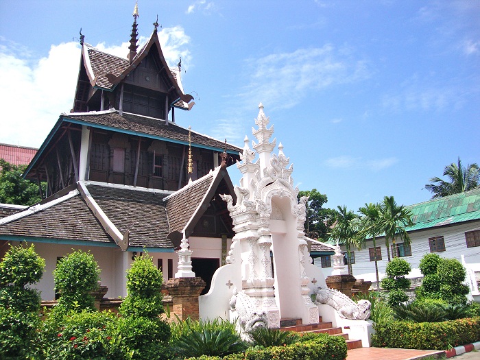 8 Wat Chedi