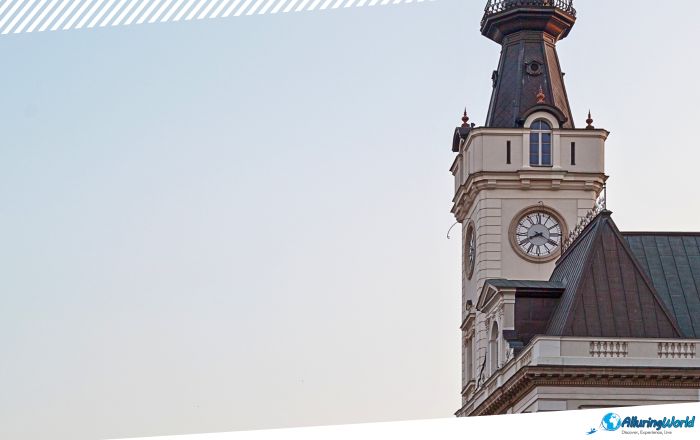 3 Jabłonowski Palace