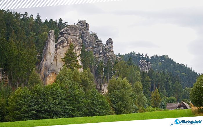 4 Adršpach-Teplice Rocks