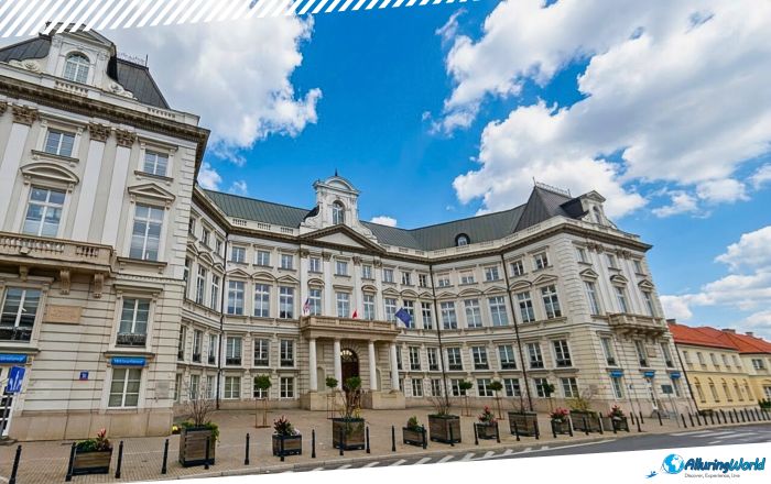 6 Jabłonowski Palace