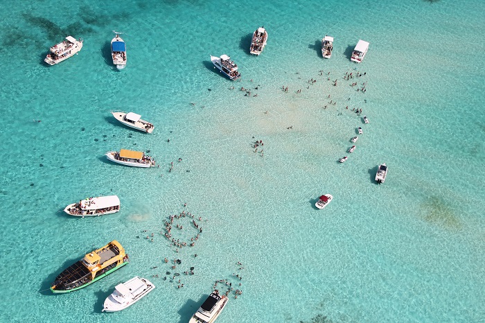 7 Stingray Cayman