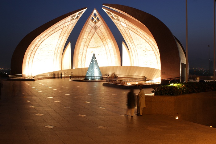 8 Pakistan Monument