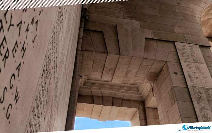 9 Menin Gate in Belgium