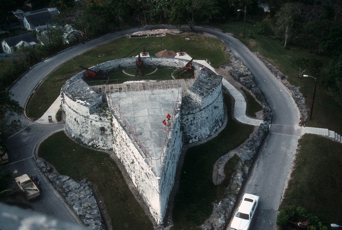 1 Fort Fincastle