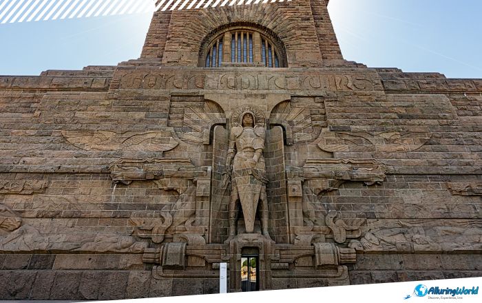 1 Monument to the Battle of the Nations - Völkerschlachtdenkmal