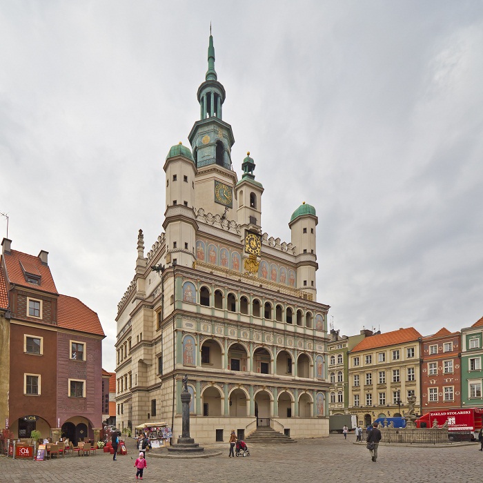 11 Poznan Hall