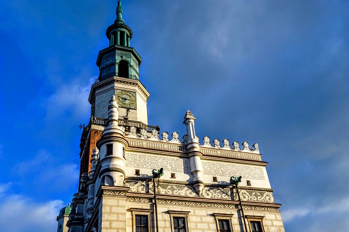 3 Poznan Hall