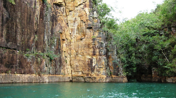 4 Canyon Furnas