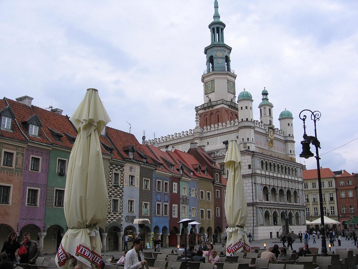 4 Poznan Hall