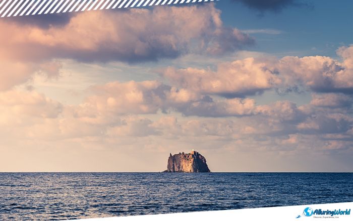 4 Strombolicchio Island