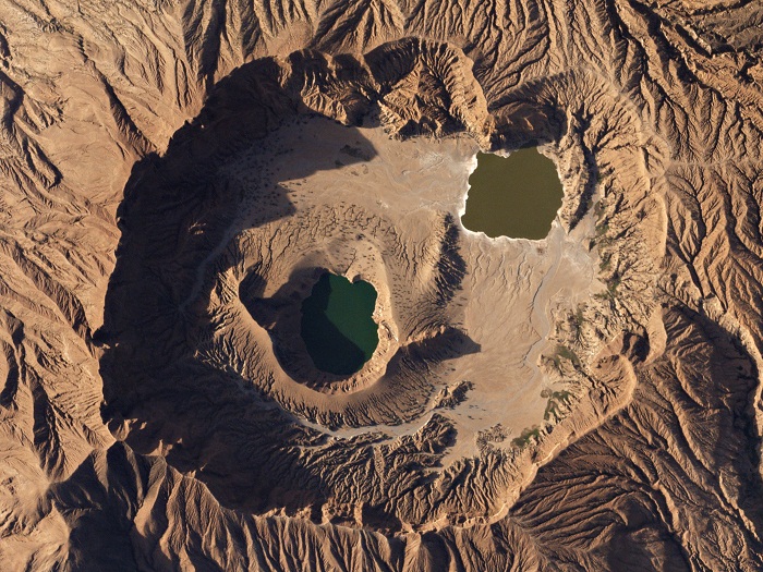 1 Deriba Caldera