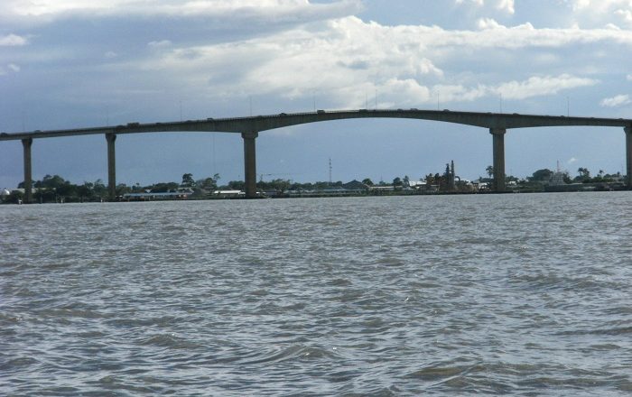 1 Suriname Bridge