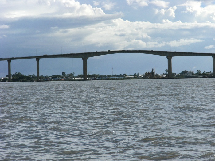 1 Suriname Bridge