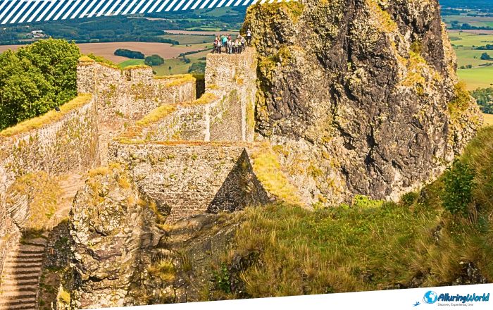 10 Trosky Castle in the Czech Republic