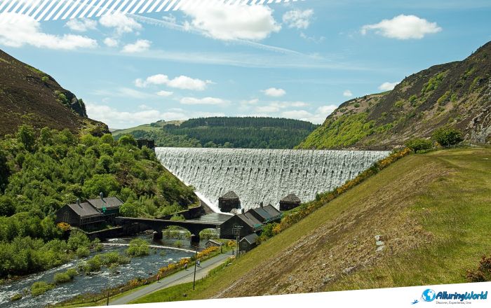 4 Elan Valley Reservoirs in Wales