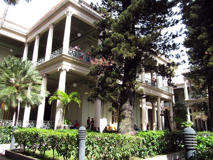 5 Palace Salvador